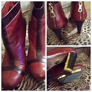 BCBGMaxazria Burgundy Leather Ankle Boots w/Gold Studs& Trim NWOT